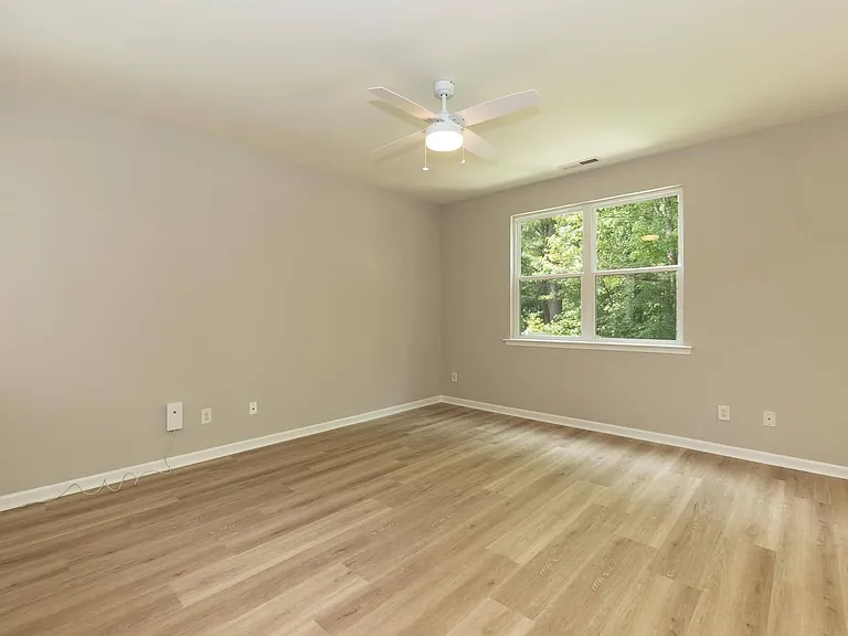 3010 Remington Oaks Cir — Photo 10