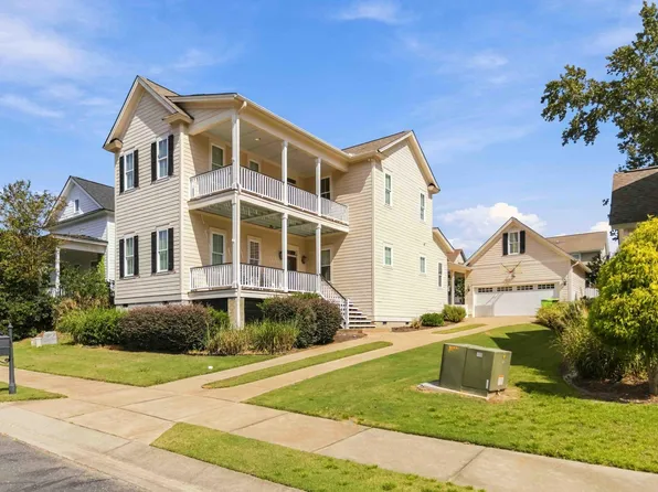 90 Ellen Cir, Clayton, NC 27527