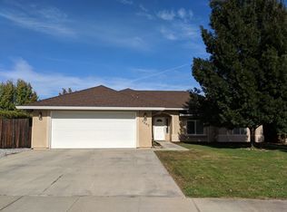 2662 Rhinestone Way, Redding, CA 96001