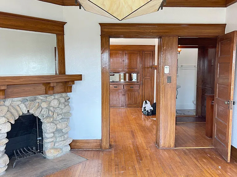 Vacant apartment living room