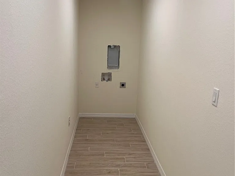 3512 NE 17th Pl — Photo 14