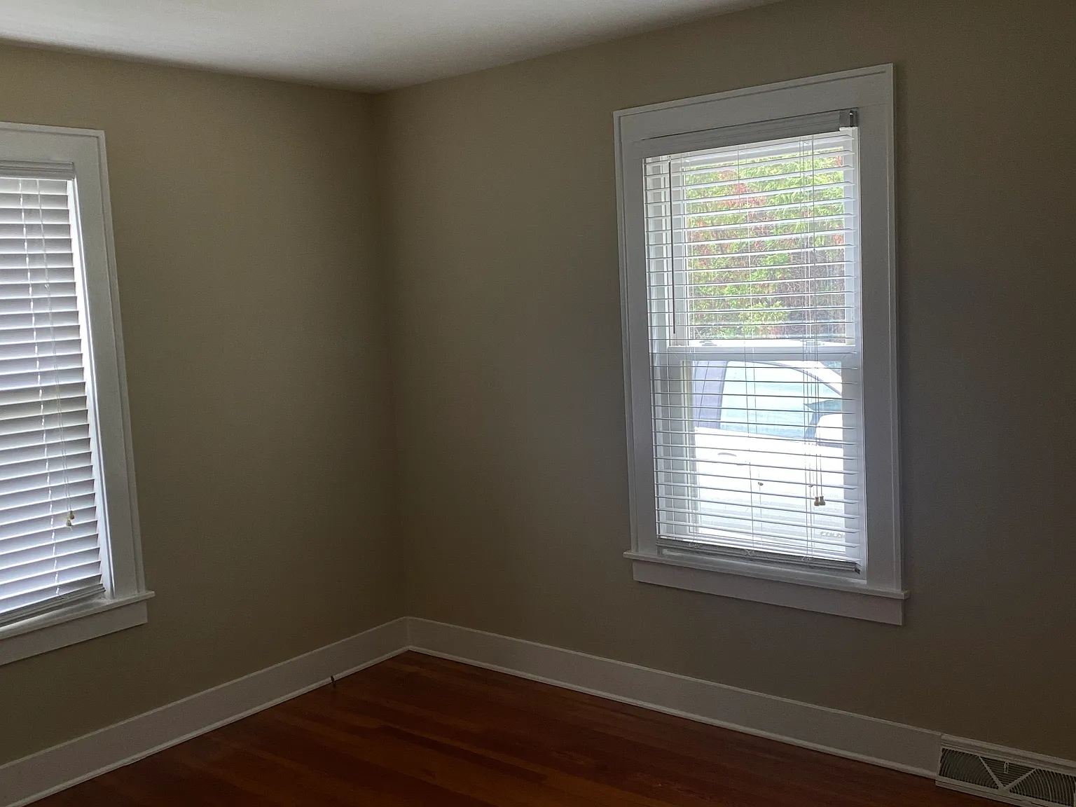 2 bed, 1139 sqft, $1,800 — Photo 4