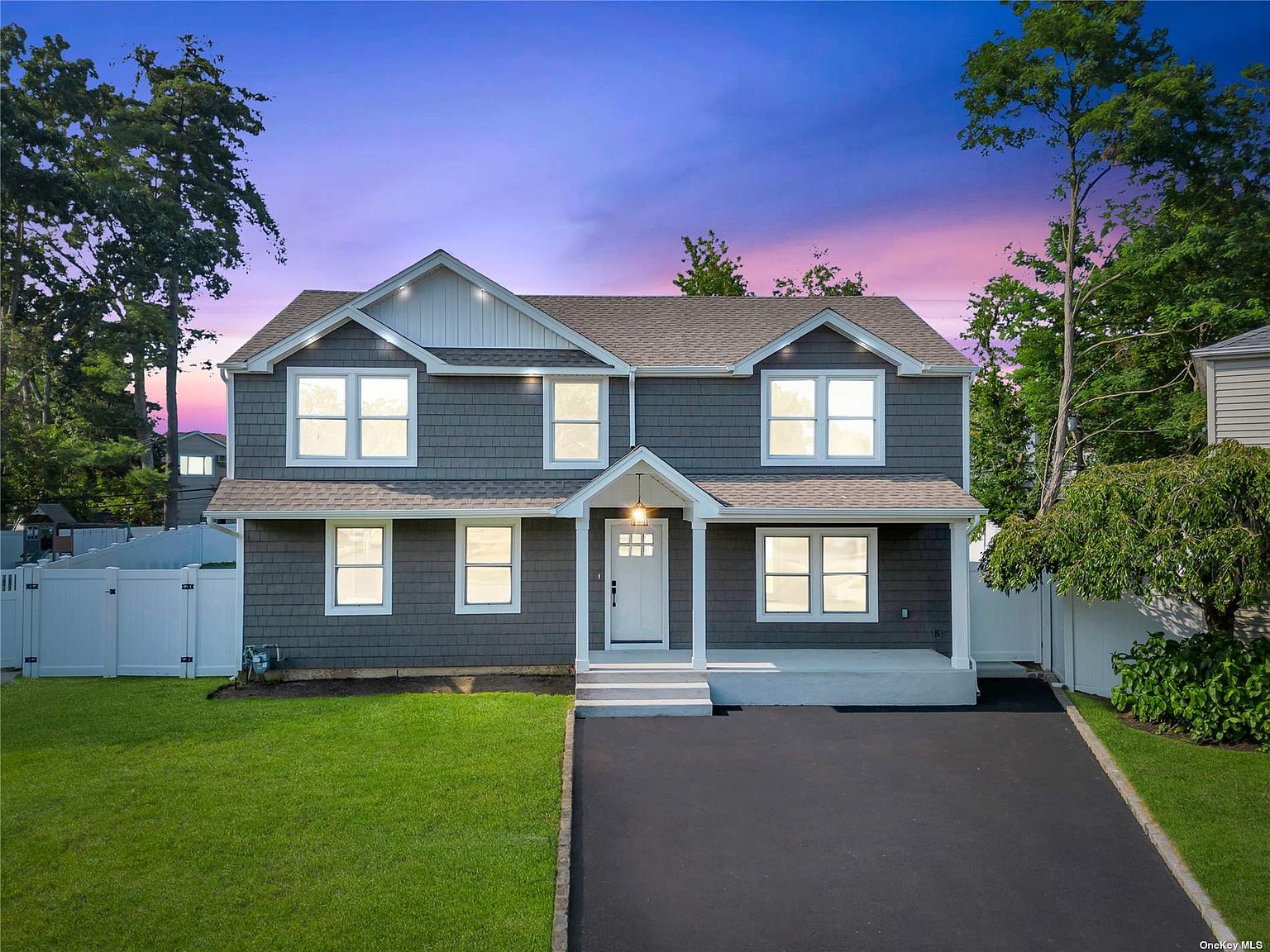 7 Perth, Merrick, NY 11566 Zillow