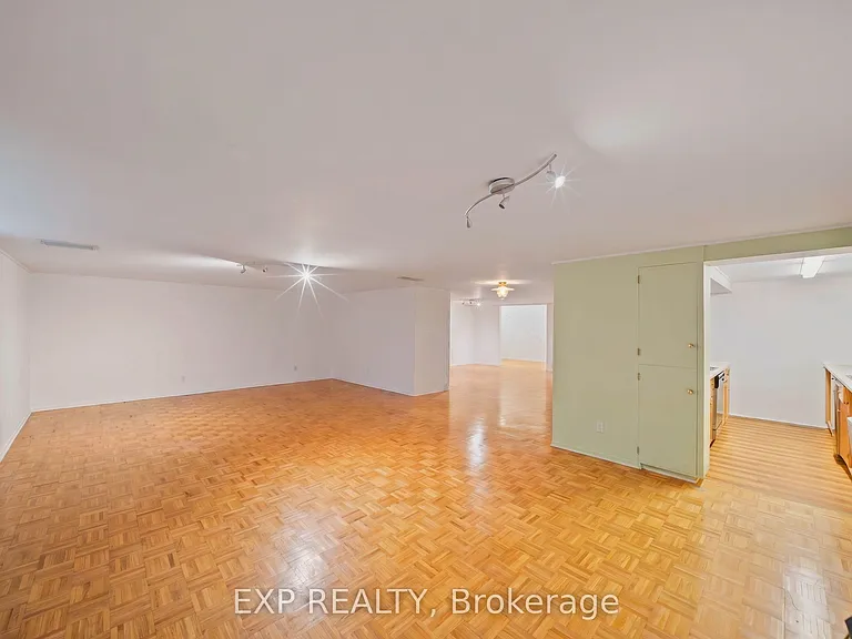 304 Roger Rd — Photo 36