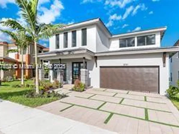 8741 NW 159th St, Miami Lakes, FL 33018