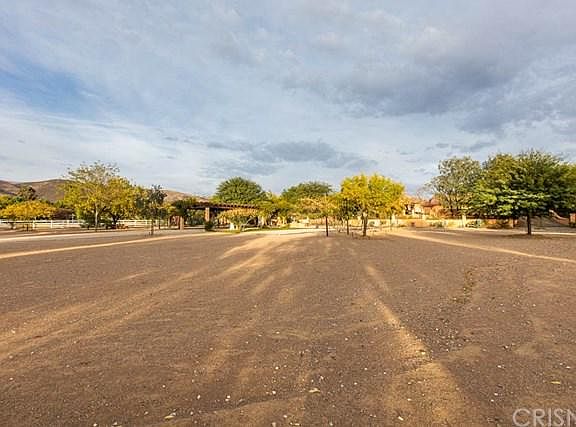 5th image of 34837 Sweetwater Dr