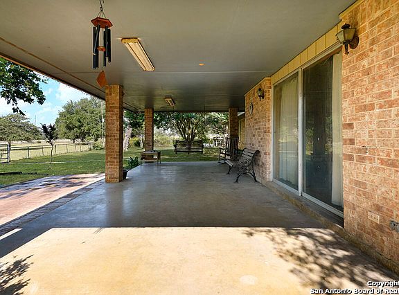 3rd image of 4706 COUNTY ROAD 307