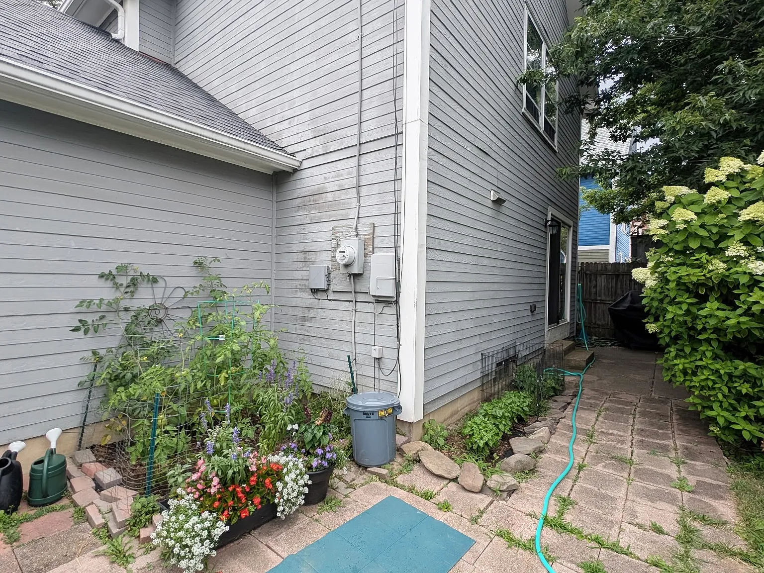 3 bed, 1.5 bath, 1700 sqft, $3,000 — Photo 4