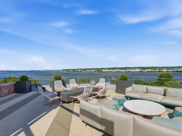 1201 N Royal St #206, Alexandria, VA 22314