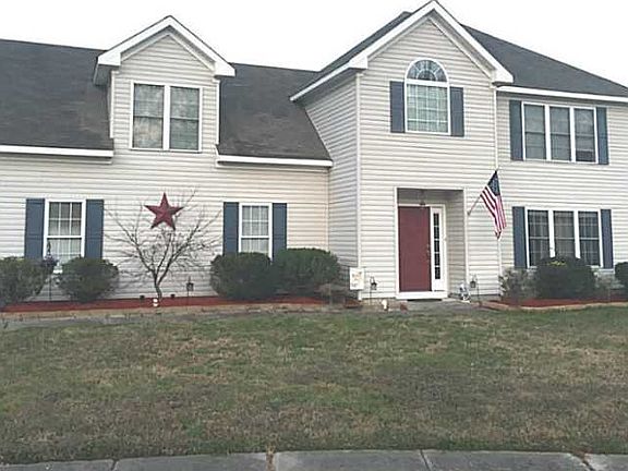 5th image of 1139 Woods Pkwy