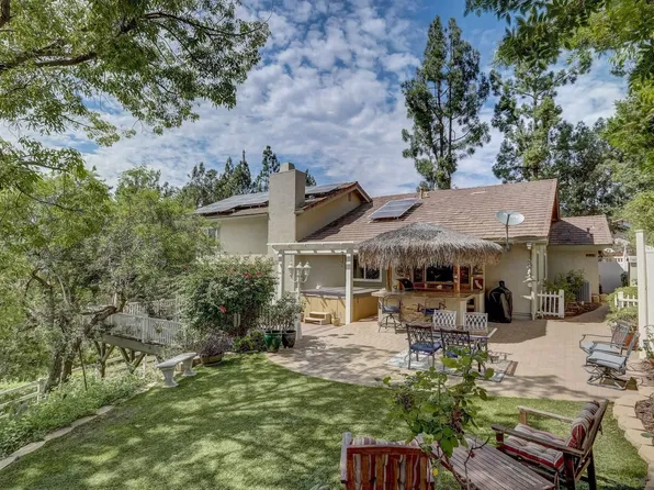 1335 Timberpond Dr, El Cajon, CA 92019
