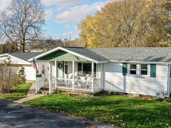 714 N C St, Elwood, IN 46036