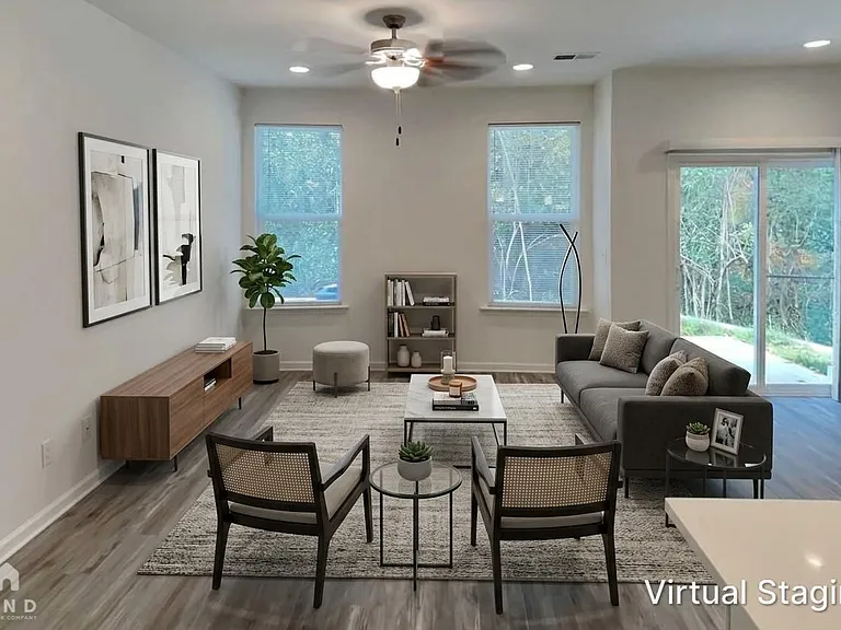 3022 Reid Ave — Photo 2