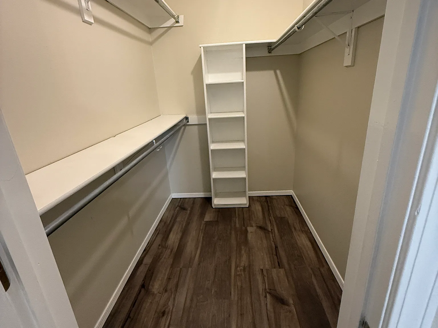 2 bed, 960 sqft, $925 — Photo 4