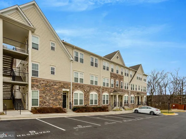 42206 Water Iris Ter APT 200, Aldie, VA 20105