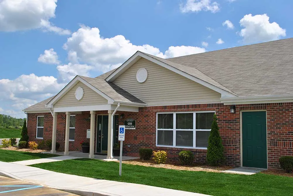 Michigan City Apartments — Photo 1