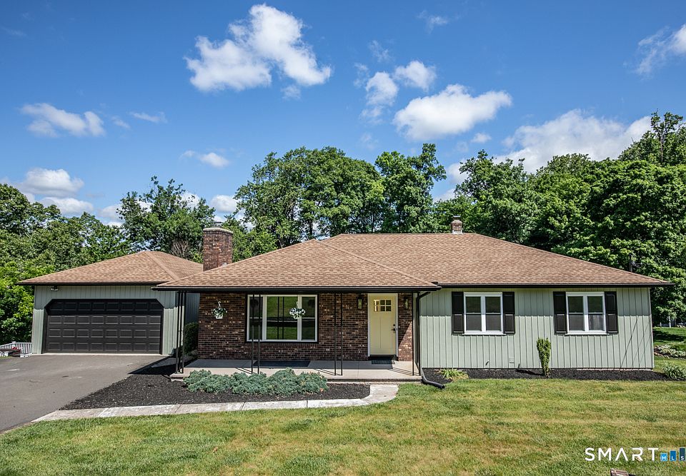 1st image of 44 Farm Hill Road