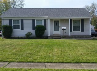 902 Saul Dr, Hubbard, OH