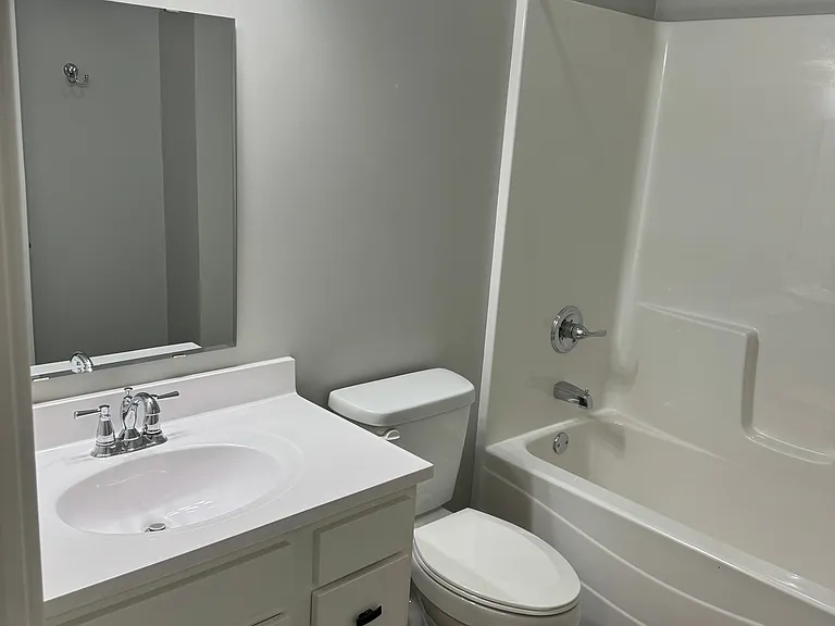 513 N Buckeye Street — Photo 4