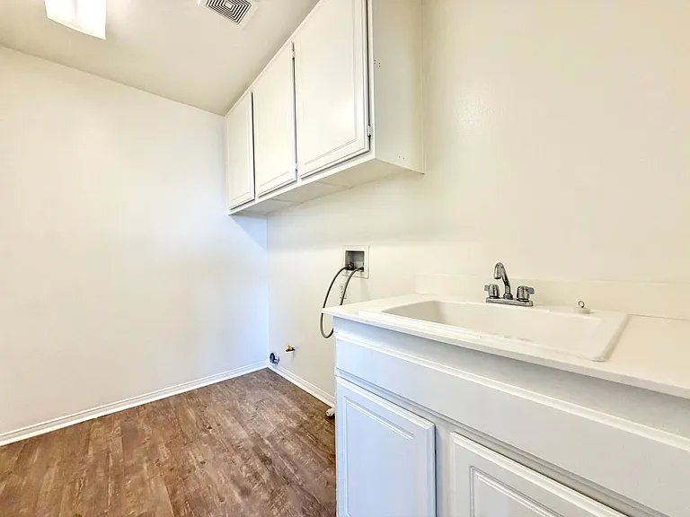 31409 Orchard Ln — Photo 33