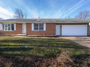 904 Albin Dr, La Porte, IN
