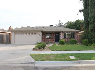 5822 E Pontiac Way, Fresno, CA 93727