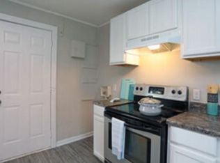 301 Walkertown Ave #9ED4A26EC, Winston Salem, NC 27105