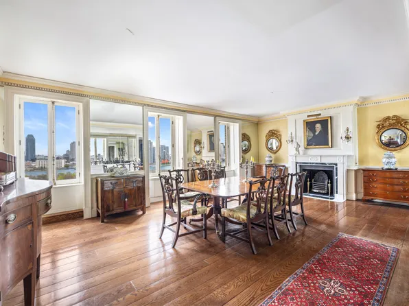 450 East 52nd Street 12TH FLOOR image 2 of 9