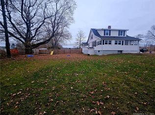 739 Norwich Rd, Plainfield, CT 06374