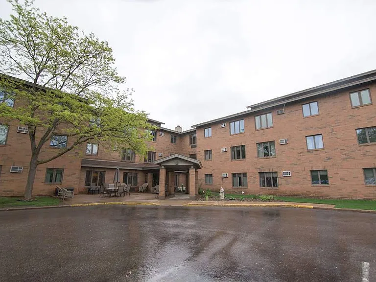 851 University Dr #313 — Photo 1