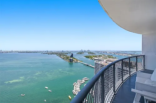 1750 N Bayshore Dr #4801 Photo 1