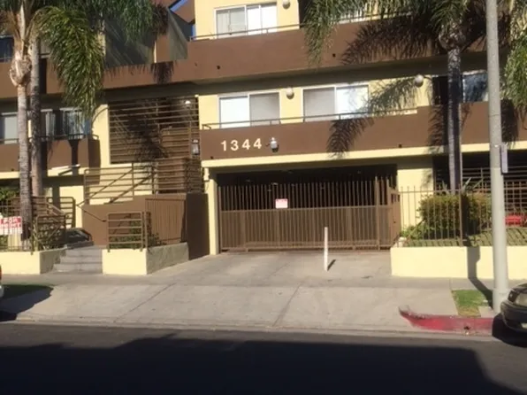 1344 N Serrano Ave, 1344 N Serrano Ave APT 208, Los Angeles, CA 90027
