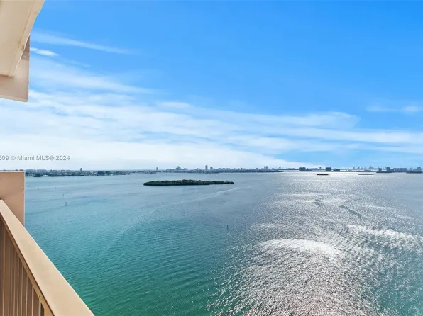 1800 NE 114th St APT 2204, Miami, FL 33181