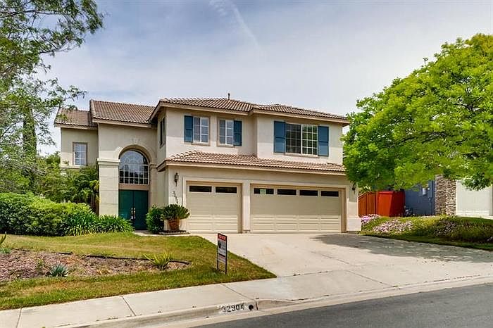 1st image of 32904 Cinon Dr