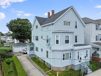 363 S Oxford St, Fall River, MA, 02721