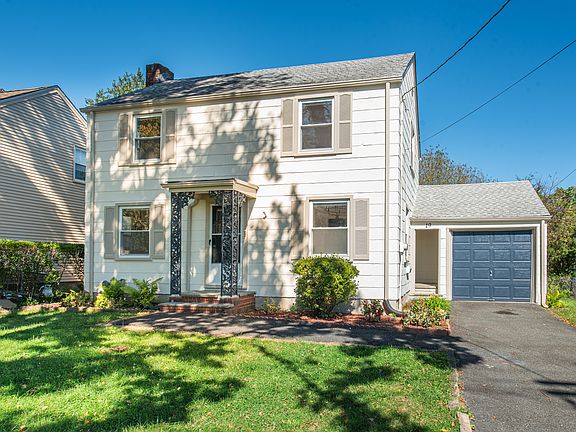2nd image of 19 Alexander Ave