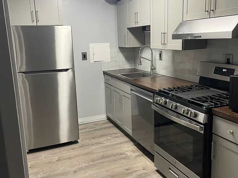 1 Crawford Pkwy #1704 — Photo 5
