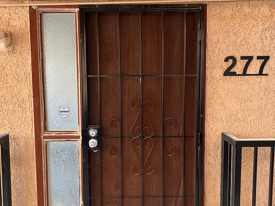 2601 W Broadway Blvd #277