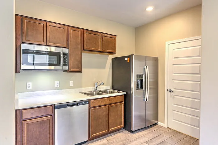 704 W Calle Vela Mayor — Photo 17