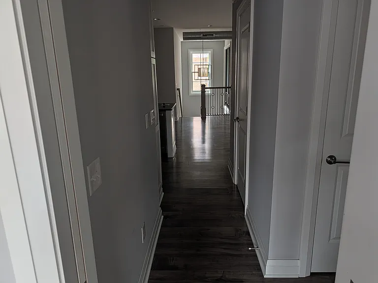 E Hubbard Ave — Photo 15