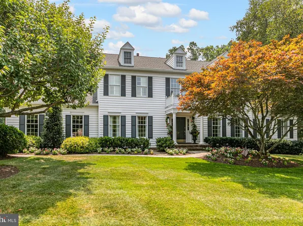 2 Morris Dr, Princeton, NJ 08540