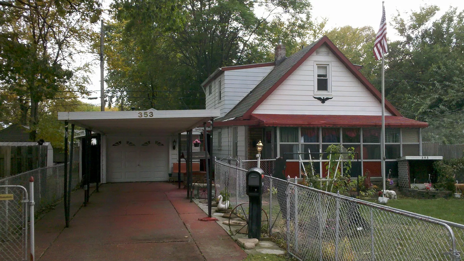 353 W Elza Ave photo 1