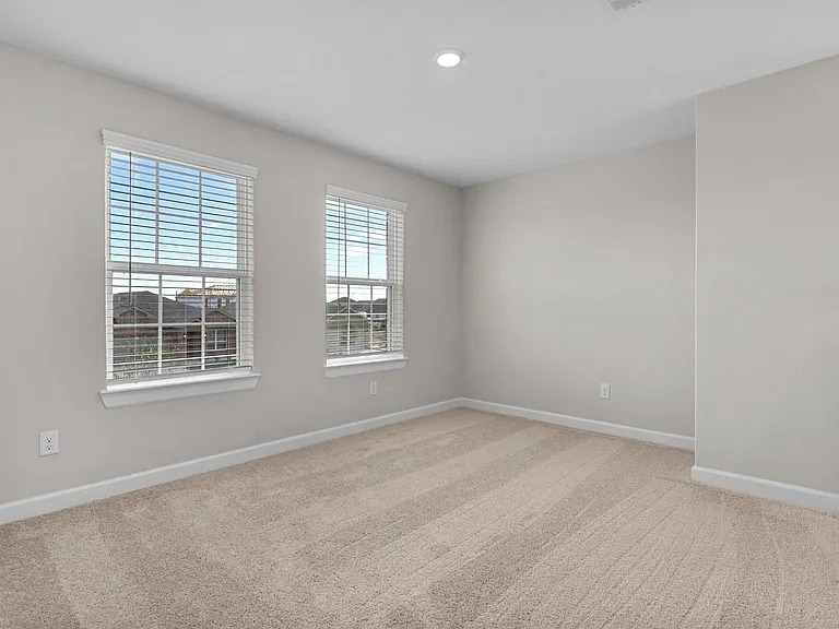 10807 Hickory Ln — Photo 10