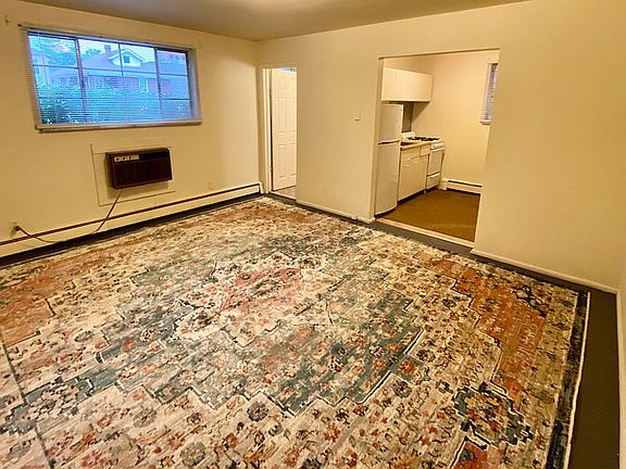 Large living area new carpet