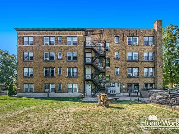 3rd image of 601 W Lasalle Ave