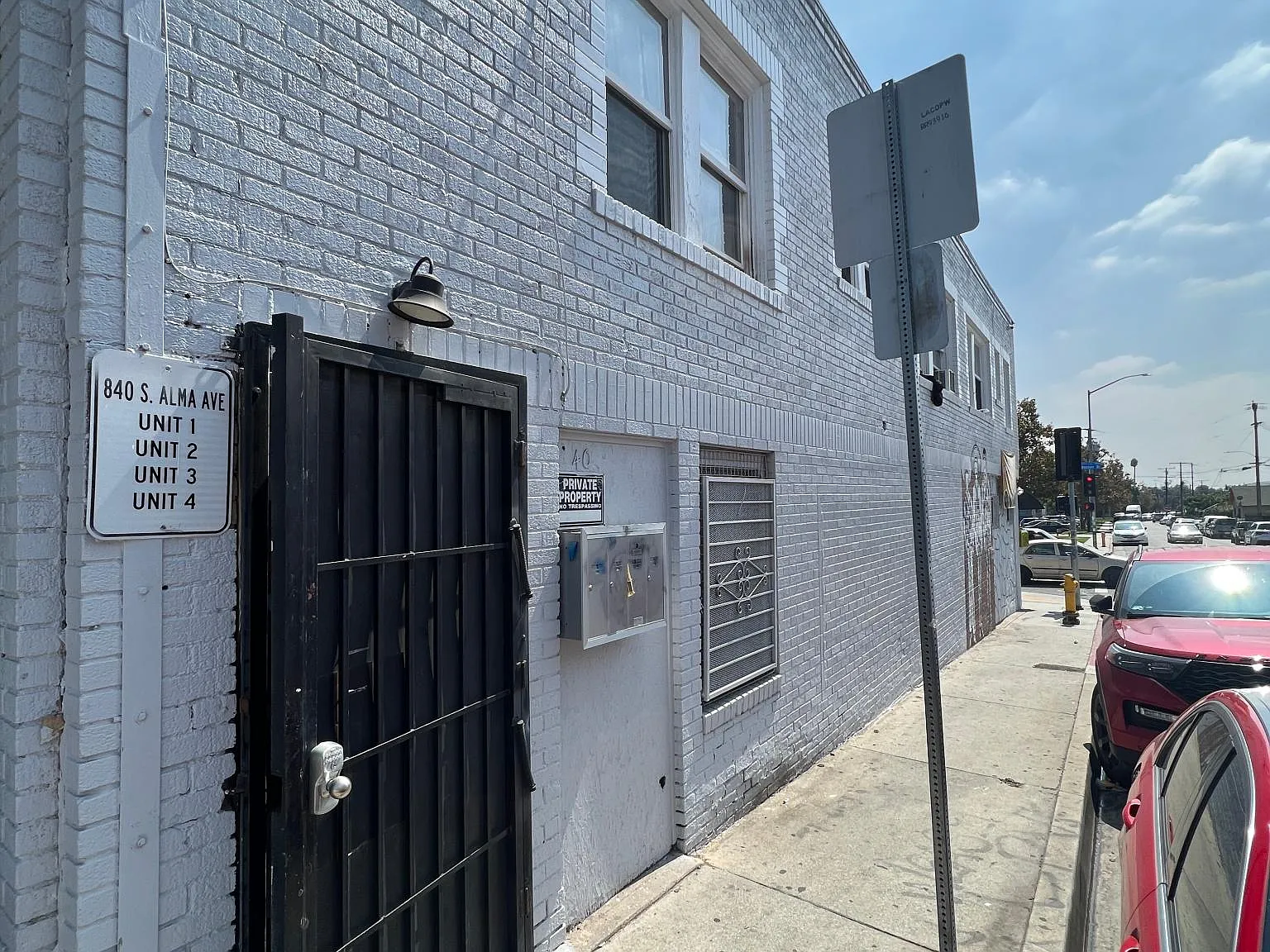 3835 Whittier Blvd — Photo 2