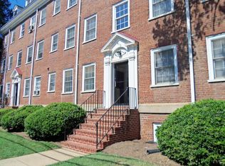415 Brandon Ave APT 10, Charlottesville, VA 22903