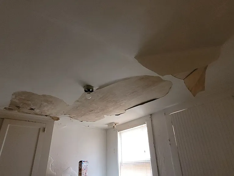 222 Grant Ave — Photo 17