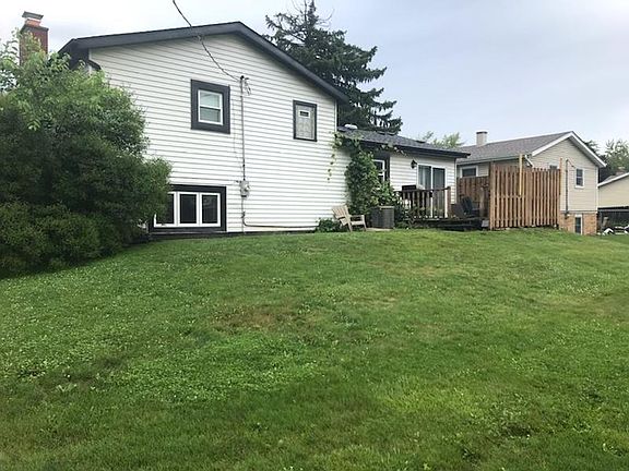 5th image of 7345 Richmond Ave