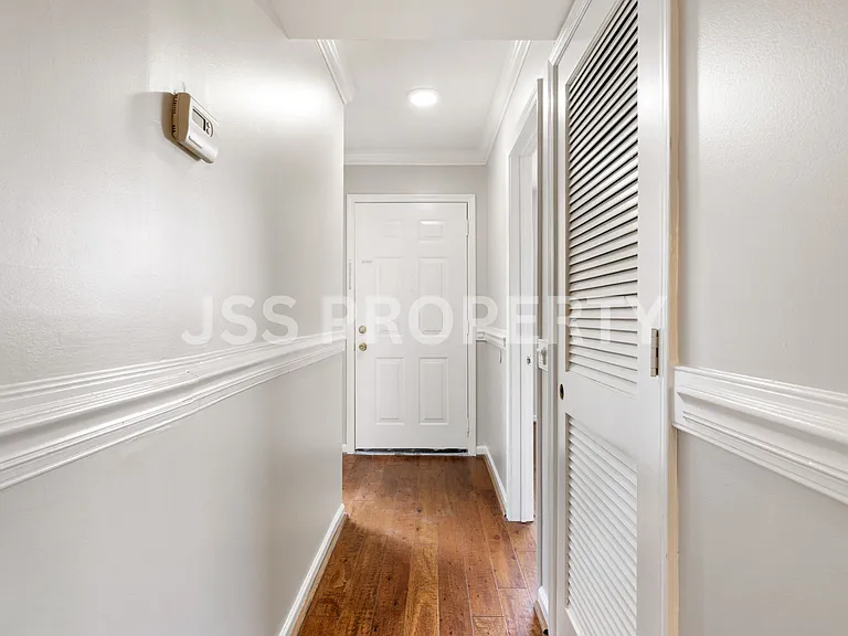 2267 Cheshire Dr — Photo 7